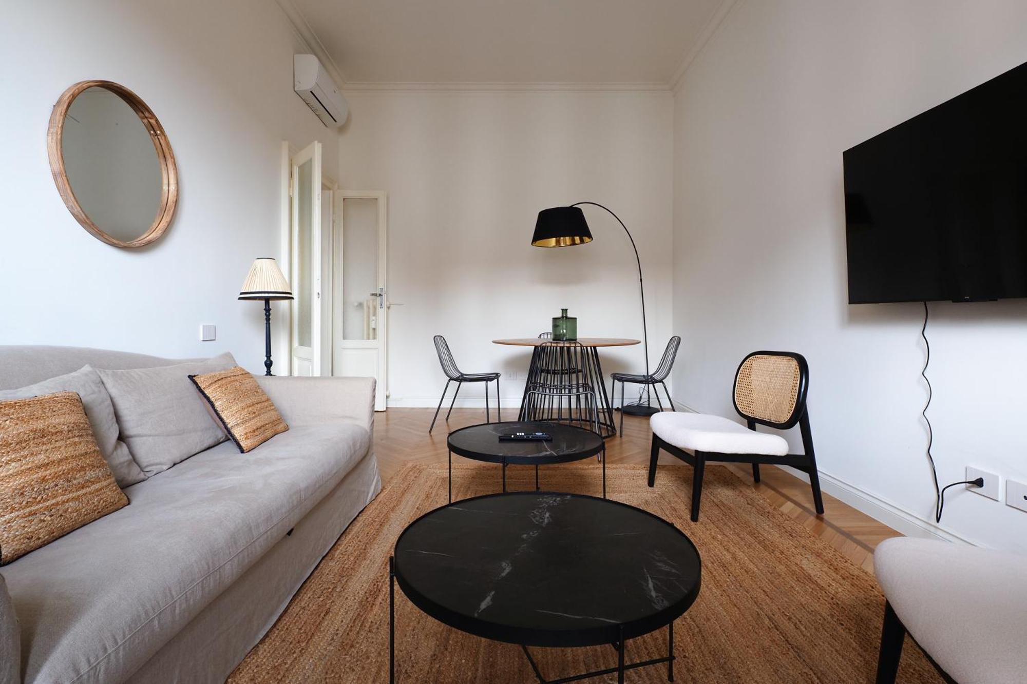 Adelaide Elegant Apartments Milan Exterior photo