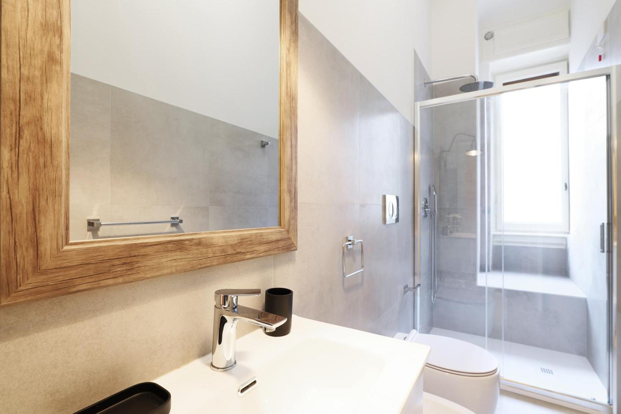 Adelaide Elegant Apartments Milan Exterior photo